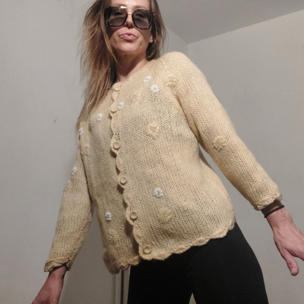 Vintage 50's 60's RARE embroidered Marshall Fields cardigan